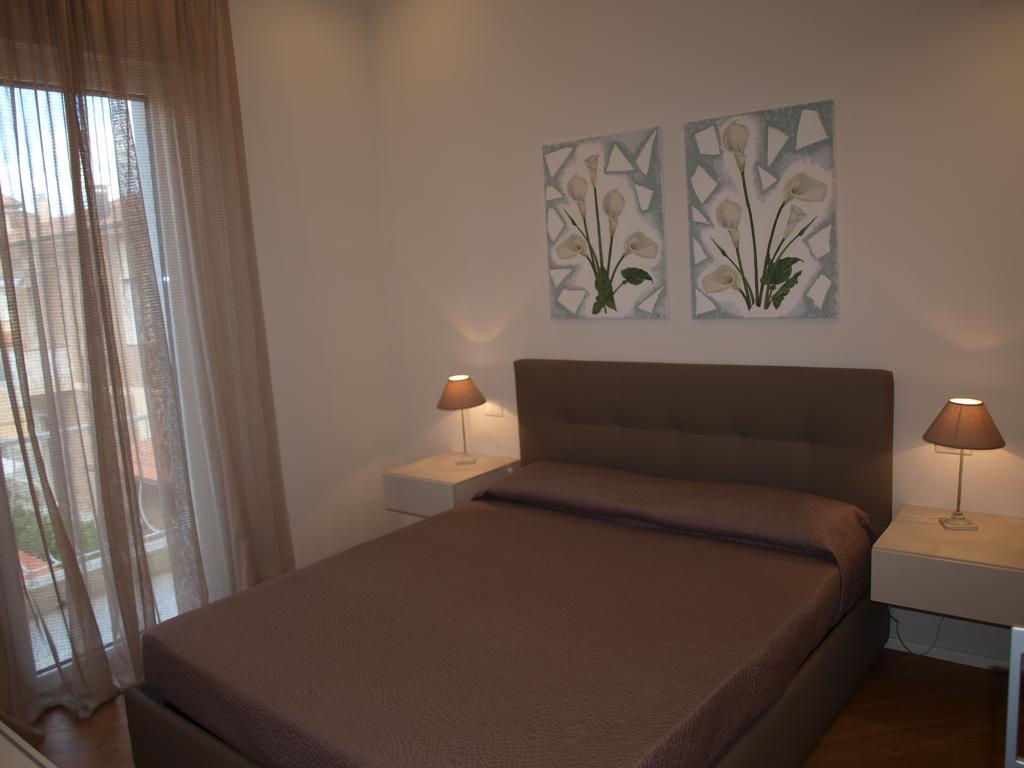 Il Pontile Holidays Apartment Marina di Pietrasanta Room photo